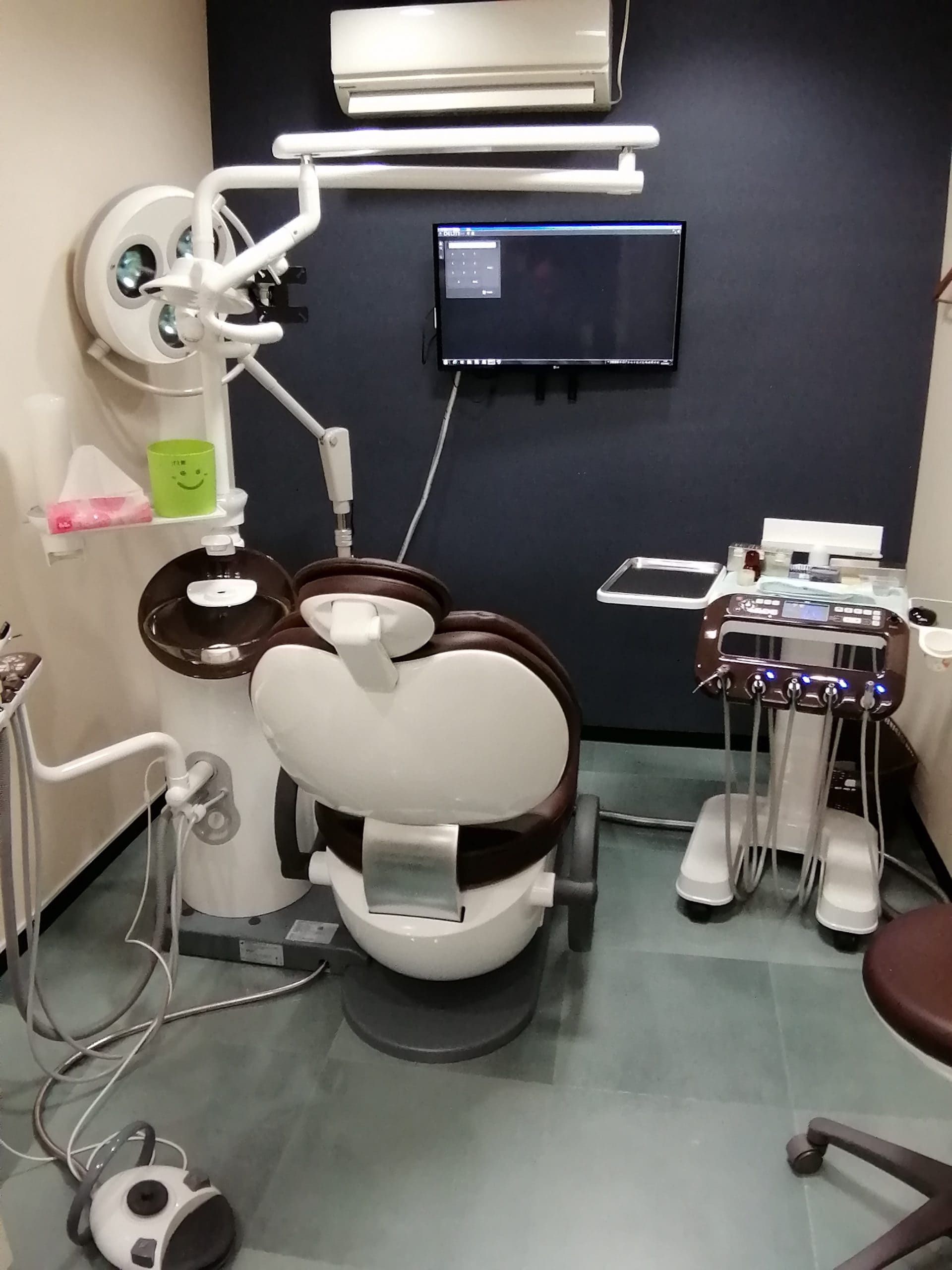 心機一転！ユニット新調と床を張り替えました！